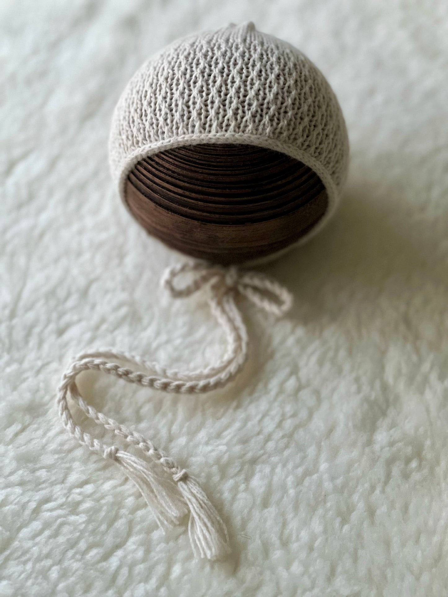 Textured Bonnet