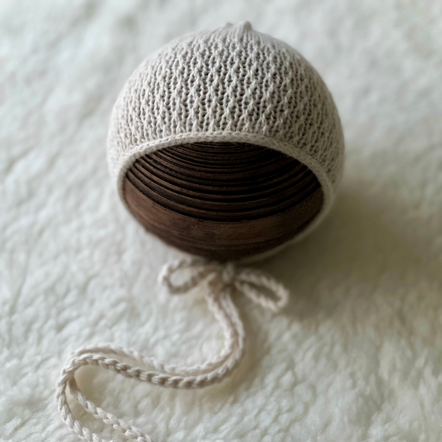 Textured Bonnet